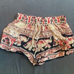 Band of gypsies elephant print shorts